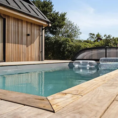 Luxurious House With Pool Near Ebeltoft