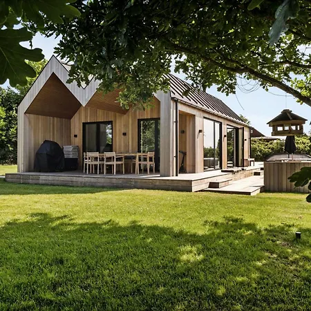 Luxurious House With Pool Near Casa de Férias Ebeltoft