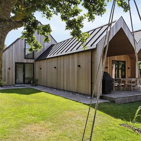 Casa de Férias Luxurious House With Pool Near Ebeltoft
